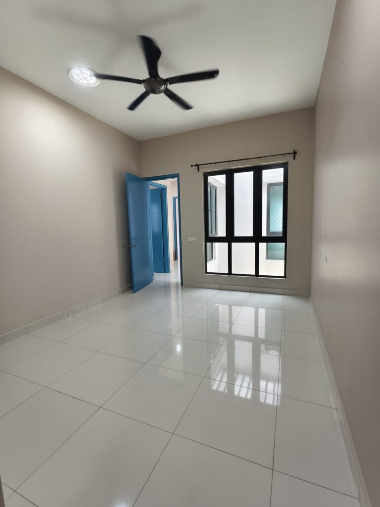 format: 0; filter: 0; fileterIntensity: 0.0; filterMask: 0; captureOrientation: 90;
runfunc: 0; algolist: 0;
multi-frame: 1;
brp_mask:8;
brp_del_th:0.0004,0.0000;
brp_del_sen:0.3000,0.0000;
motionR: 0;
delta:1;
bokeh:1;
module: photo;hw-remosaic: false;touch: (-1.0, -1.0);sceneMode: 2621440;cct_value: 0;AI_Scene: (-1, -1);aec_lux: 270.0;aec_lux_index: 0;albedo: ;confidence: ;motionLevel: 0;weatherinfo: weather?null, icon:null, weatherInfo:100;temperature: 39;