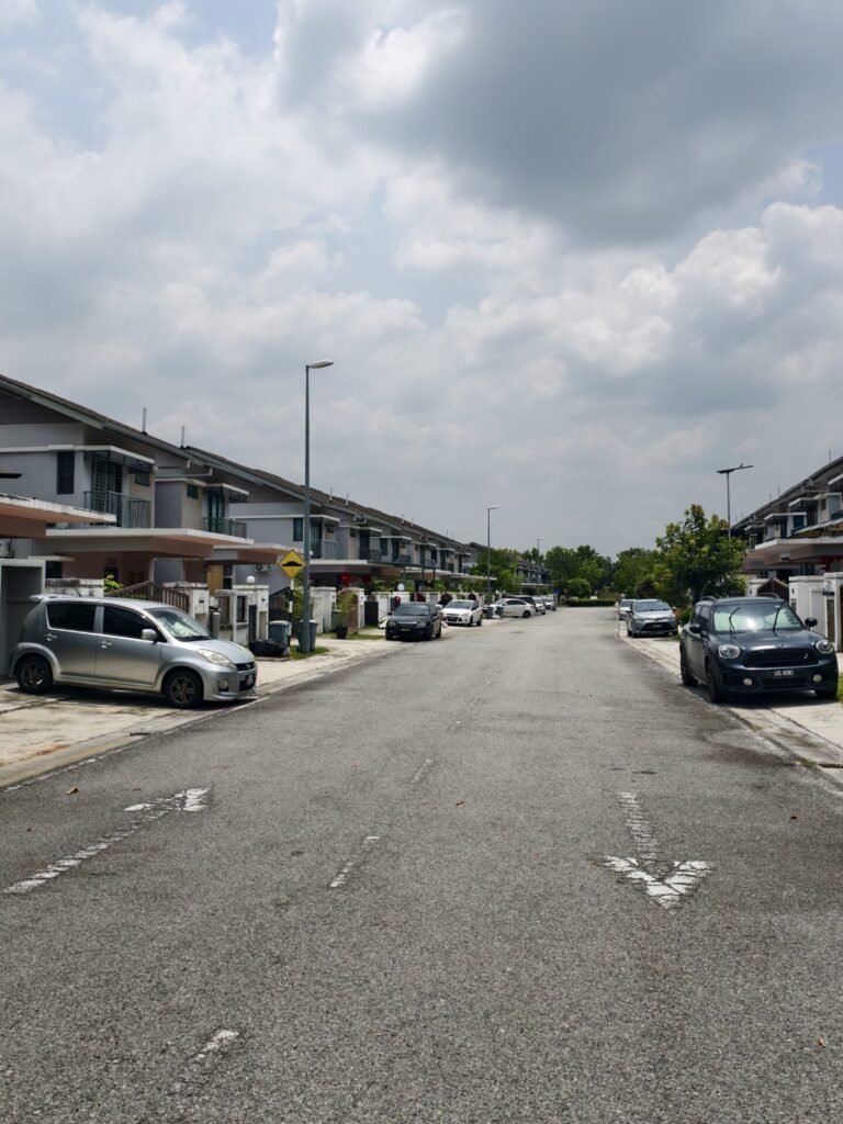 format: 0; filter: 0; fileterIntensity: 0.0; filterMask: 0; captureOrientation: 90;
runfunc: 0; algolist: 0;
multi-frame: 1;
brp_mask:0;
brp_del_th:0.0000,0.0000;
brp_del_sen:0.0000,0.0000;
motionR: 0;
delta:1;
bokeh:1;
module: photo;hw-remosaic: false;touch: (-1.0, -1.0);sceneMode: 12582912;cct_value: 0;AI_Scene: (6, 0);aec_lux: 74.0;aec_lux_index: 0;albedo: ;confidence: ;motionLevel: 0;weatherinfo: weather?null, icon:null, weatherInfo:100;temperature: 40;